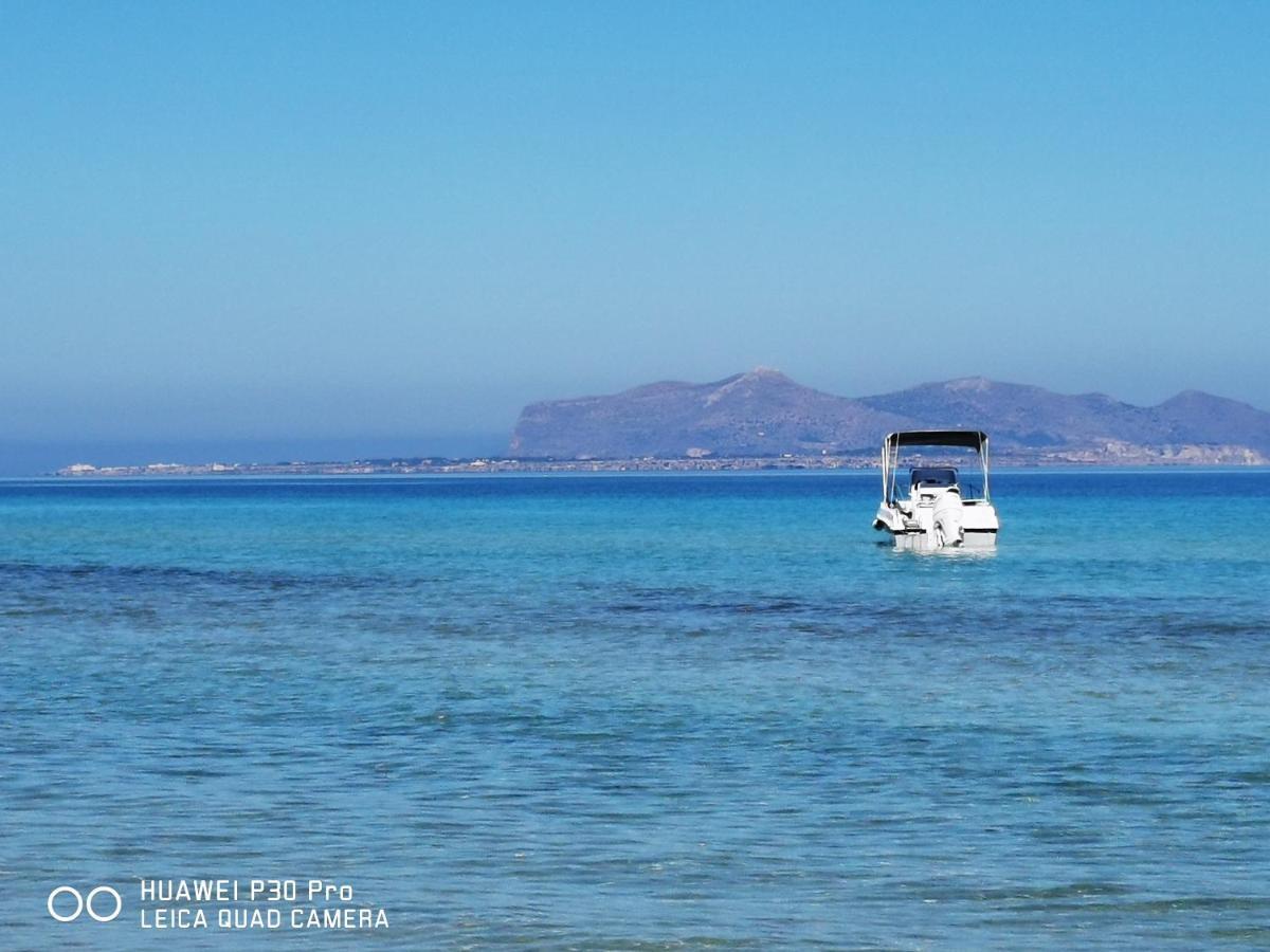 Brezza Salina Bed & Breakfast Torre Nubia Exterior photo